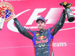 Sebastian Vettel festeja su victoria en el Gran Premio de Corea del Sur. EFE /