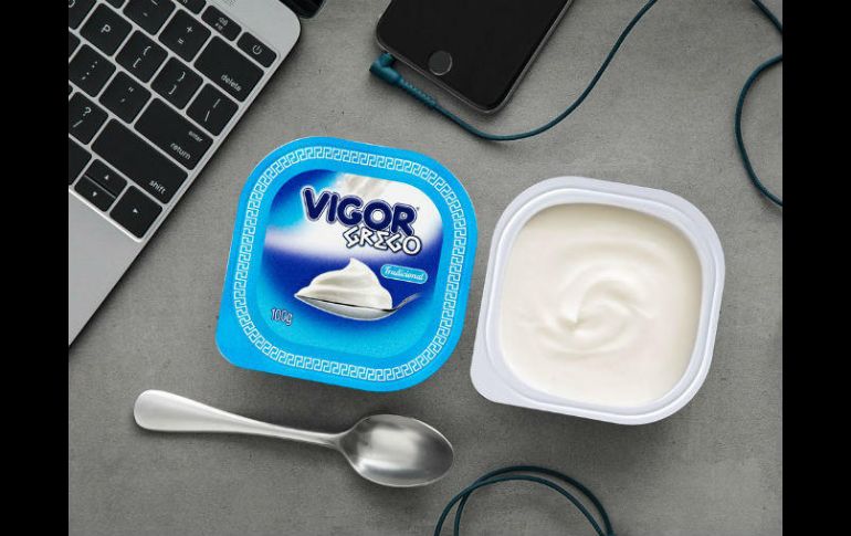 Vigor comenzó en 1917 vendiendo leche en polvo. En 2016 lanzó yoghurt tipo griego. FACEBOOK / VigorBrasil