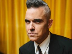 Robbie Williams está pasando la cuarentena en su casa acompañado de su esposa Ayda Field, y sus cuatro hijos. INSTAGRAM / robbiewilliams