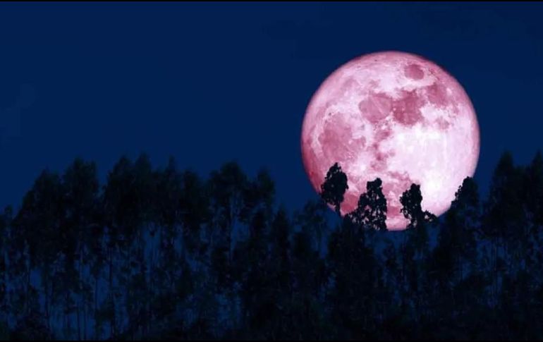 Según la Nasa, el fenómeno de la Superluna ocurre cuando la órbita de la luna está más cerca a la Tierra mientras se muestra llena, fenómeno conocido como 