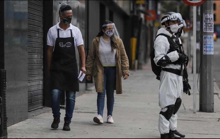 Este lunes iniciaron medidas más estrictas en algunas zonas de Bogotá. XINHUA / J. Paz