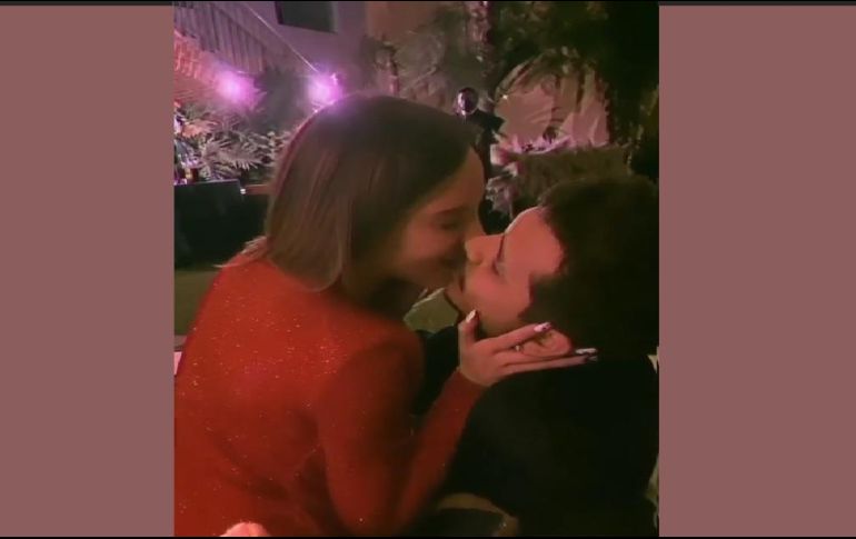 Un video con sus momentos juntos cerró la romántica velada en la que los besos, los cariñitos y las palabras amorosas no podían faltar. INSTAGRAM / @belindapop