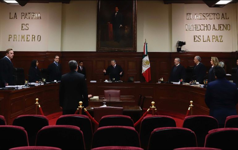 Hay ministros de la Suprema Corte de Justicia de la Nación (SCJN) que actualmente ganan más de 700 mil pesos al mes, declara AMLO. SUN / ARCHIVO