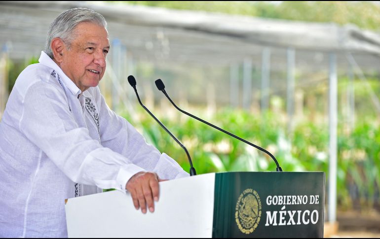 López Obrador recordó la máxima maderista de 