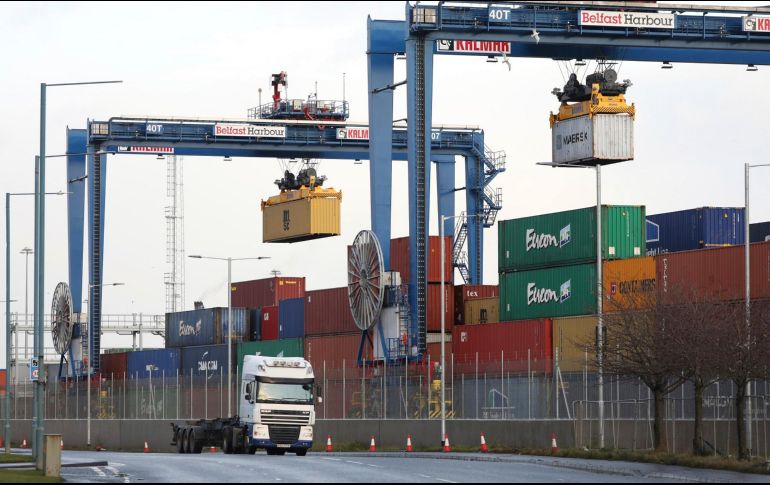 El impacto en las importaciones es menor debido a que el Reino Unido ha aplazado hasta 2022 los controles a las mercancías que llegan al país desde la UE. AP/P. Morrison