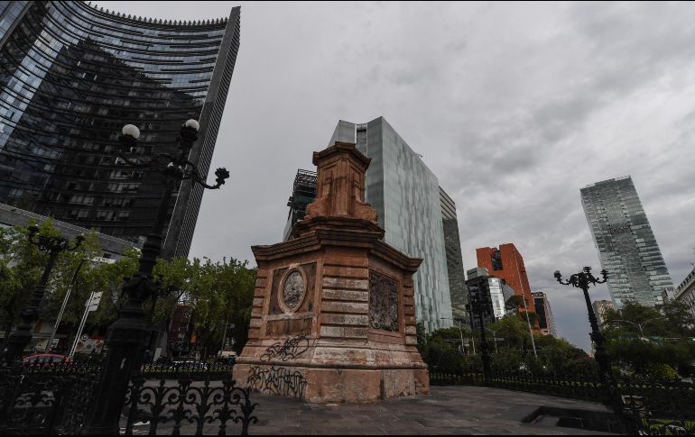 En colaboración con el INAH, se colocará en la llamada Glorieta de Colón la escultura ''Tlali'', en honor a las mujeres indígenas de México. SUN / A. Martínez