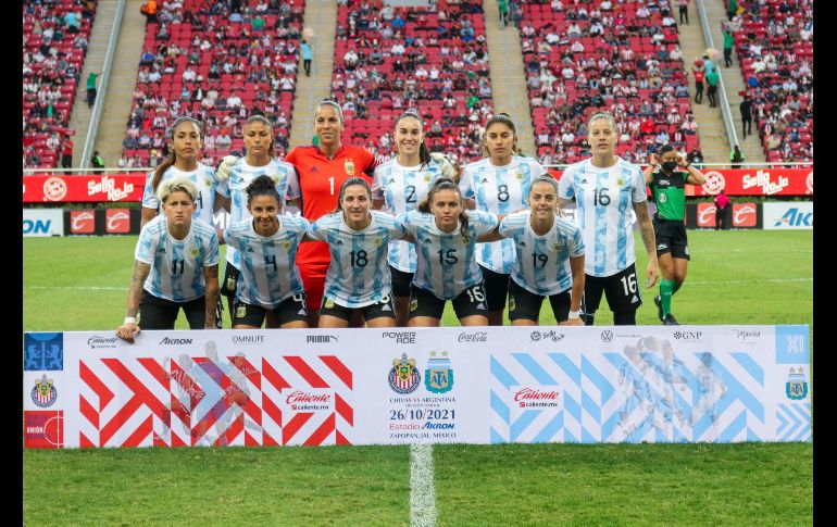 11 ARGENTINAS. Foto de equipo de la Selección de Argentina durante el partido de preparación. IMAGO7