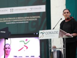 Ana Gabriela Guevara hizo la entrega de estímulos a medallistas olímpicos y paralímpicos. TWITTER/@CONADE