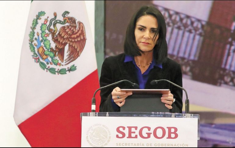 Lydia Cacho fue detenida arbitrariamente en 2005 en Cancún y trasladada al estado de Puebla, en el centro del país, durante el trayecto agentes de la policía la torturaron. SUN / ARCHIVO
