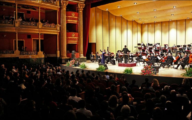 Entre las actividades en las que pedirán este requisito estarán las funciones en el Teatro Degollado de la Orquesta Filarmónica de Jalisco (OFJ). EL INFORMADOR/ARCHIVO
