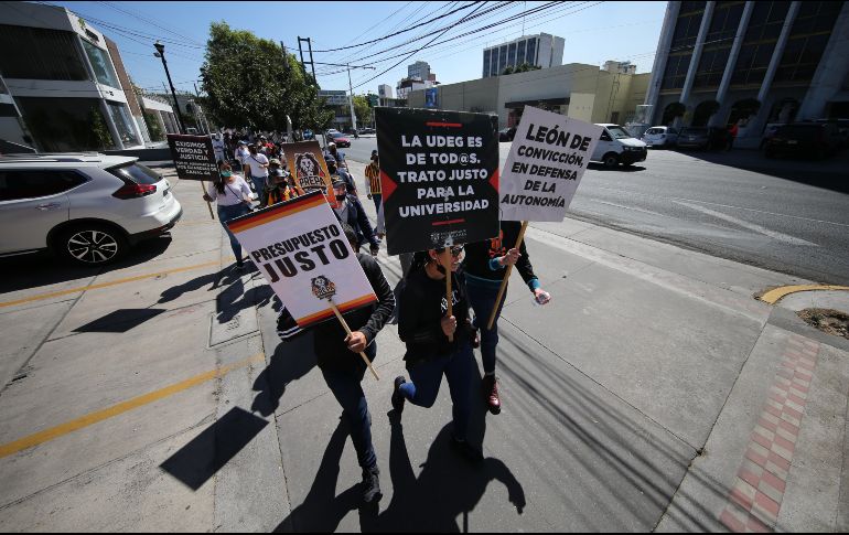 La UdeG lleva 54 manifestaciones sin descanso en contra del Gobierno de Jalisco. ESPECIAL