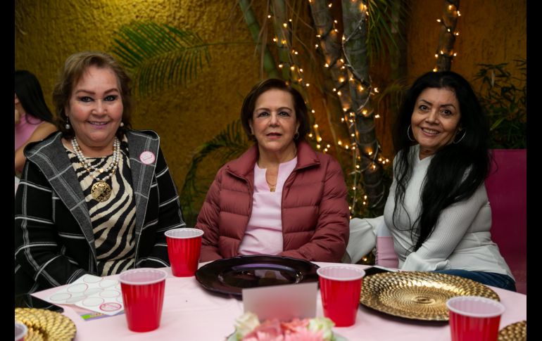 María Bertha Carrillo, Yolanda Arce de Torres y Olga Rivera. GENTE BIEN JALISCO/JORGE SOLTERO