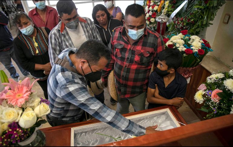 Linares fue asesinado el pasado martes en la cabecera municipal de Zitácuaro. EFE / I. Villanueva