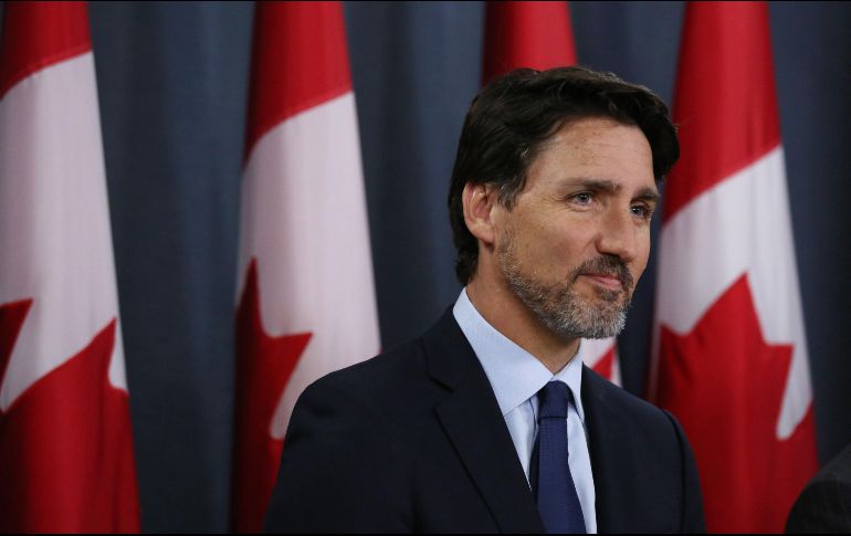 El primer ministro añadió que su gobierno gastó cinco millones de dólares canadienses (3.9 millones de dólares) en investigaciones sobre los aspectos de seguridad del cambio de las normas de donación de sangre. AFP / ARCHIVO