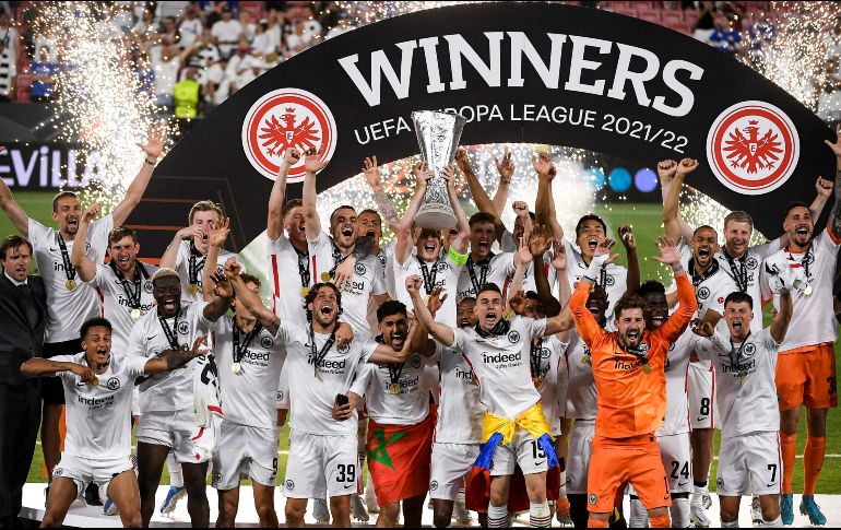 El Eintracht Frankfurt ganó la Europa League y ahora esperará a conocer al campeón de la Champions League para disputar la Supercopa de Europa. AFP/J. GUERRERO