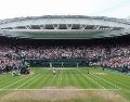 La decisión de Wimbledon sobre tenistas rusos y bielorrusos no es "compatible con nuestro acuerdo de clasificación, dijo la ATP. AFP / ARCHIVO