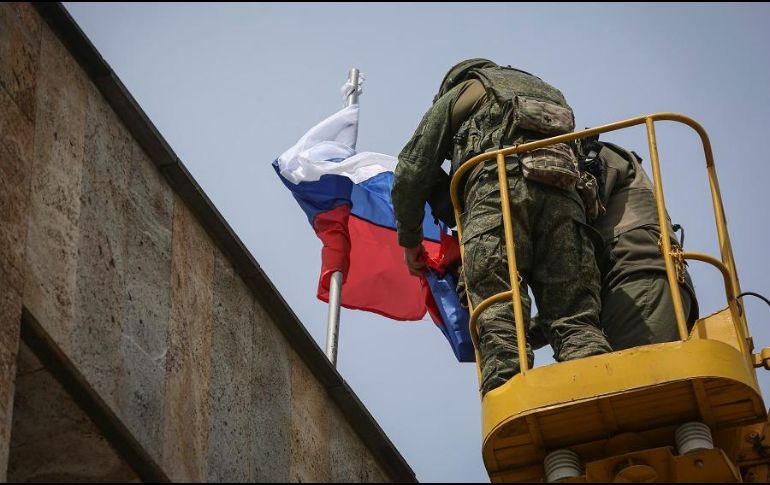 El objetivo de las tropas rusas es conquistar la totalidad del Donbás. EFE/A. Guerra