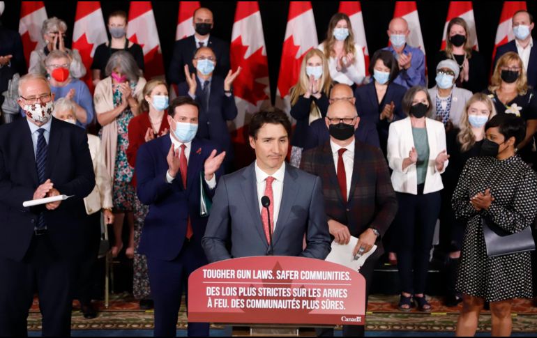 La propuesta de Trudeau busca limitar significativamente la presencia de armamento en Canadá congelando su compra. AP/P. Doyle