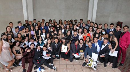 Estudiantes de la generación 2019-2022 del Bachillerato Pedro Arrupe SJ. EL INFORMADOR/A. Camacho