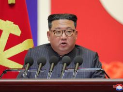El líder norcoreano, Kim Jong-un proclamó el 11 de agosto la victoria sobre el virus. AP/ARCHIVO
