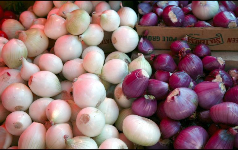 Aunque los precios de la cebolla son altos, se cuenta con productos de diferente calidad a menores precios. EL INFORMADOR / ARCHIVO