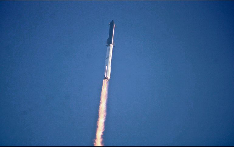 Cohete de empresa de Musk estalla luego de cuatro minutos de vuelo