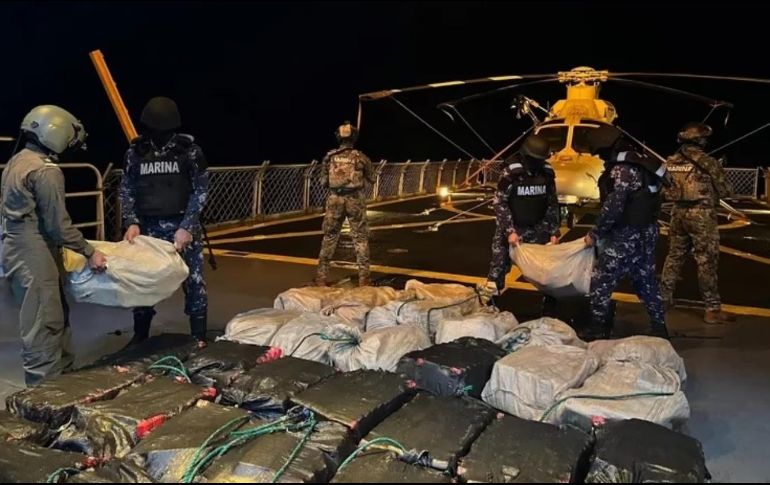La cocaína y los detenidos fueron puestos a disposición de las autoridades. ESPECIAL