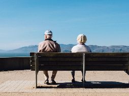 El Parkinson tiene síntomas diferentes en hombres y mujeres, de acuerdo con una de las investigaciones más recientes. ESPECIAL/ Unsplash