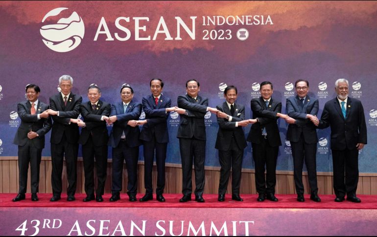 La Asociación de Naciones del Sudeste Asiático celebra su cumbre de líderes en Yakarta, Indonesia. EFE/I. Achmad