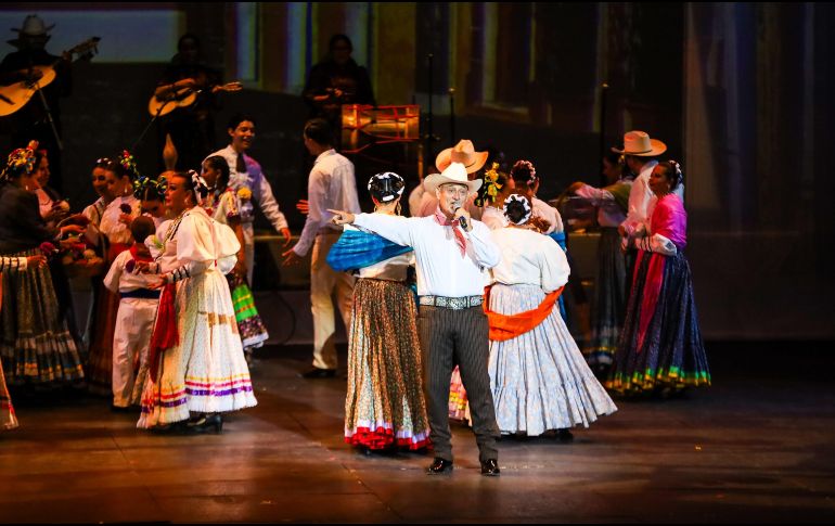 El acto inaugural fue complementado con una presentación musical y teatral por parte del Grupo Folklórico Ciudad de Guadalajara. EL INFORMADOR / A. Navarro