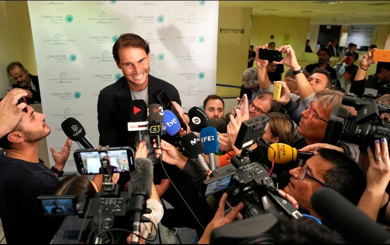 Rafael Nadal atiendió a los medios el miércoles en el Centro Médico Teknon de Barcelona. EFE/. García