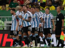 El cuadro argentino comanda las eliminatorias sudamericanas con 15 puntos. EFE/A. Coelho