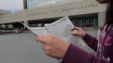 La UdeG ofrece mil 877 espacios para distintas licenciaturas. EL INFORMADOR/ ARCHIVO