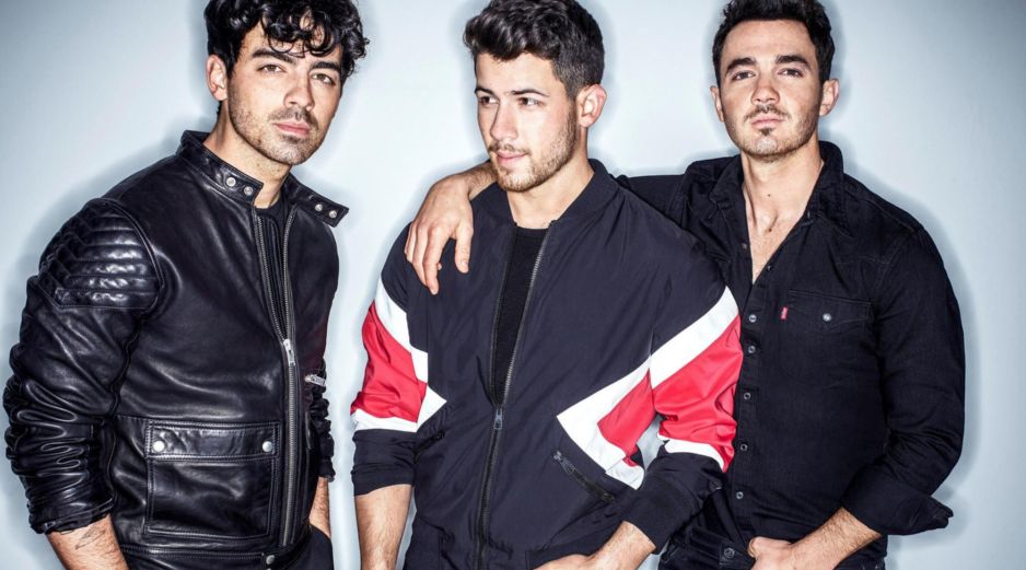 Los Jonas Brothers tienen una deuda pendiente con sus fanáticos tapatíos. EFE/ ARCHIVO