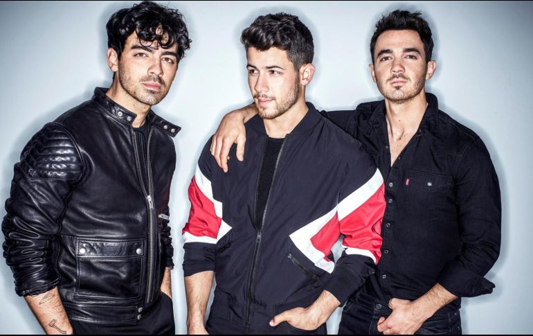 Los Jonas Brothers tienen una deuda pendiente con sus fanáticos tapatíos. EFE/ ARCHIVO
