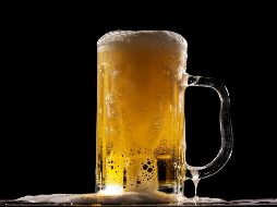 Por su composición, la cerveza es fuente de nutrientes, antioxidantes, vitaminas y minerales. ESPECIAL/FOTO DE ENGIN AKYURT EN UNSPLASH.