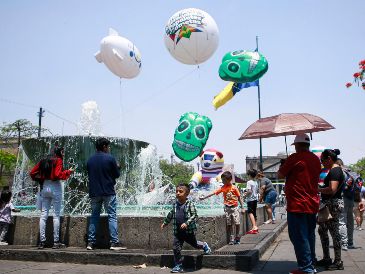 Como es costumbre, miles de niños mexicanos son festejados en escuelas y hogares, con algunas instituciones ofreciendo promociones y regalos, como juguetes, además de llevar a cabo diversas actividades. Unsplash